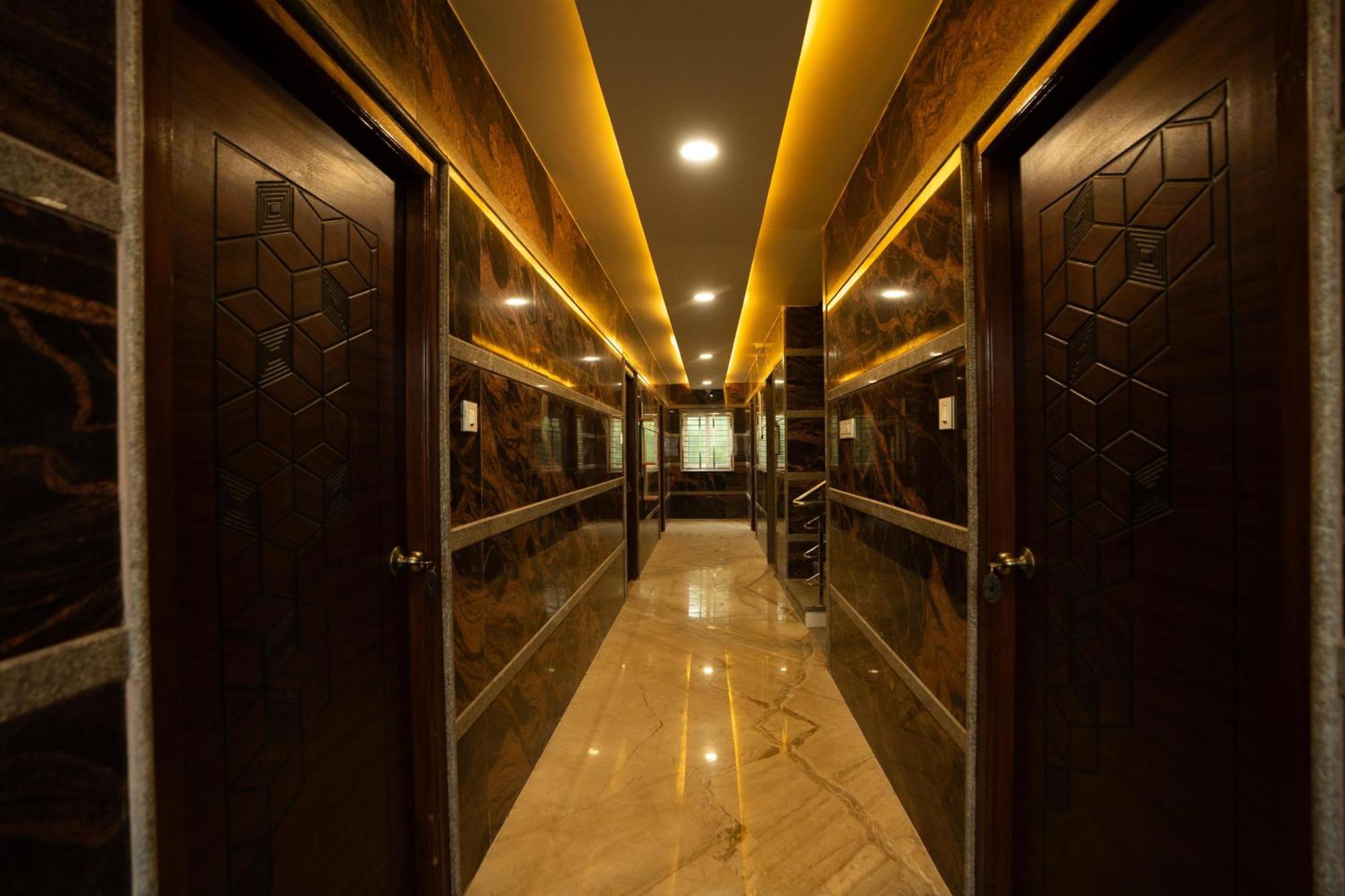 Hotel Saravana Shelters Residency Chennai